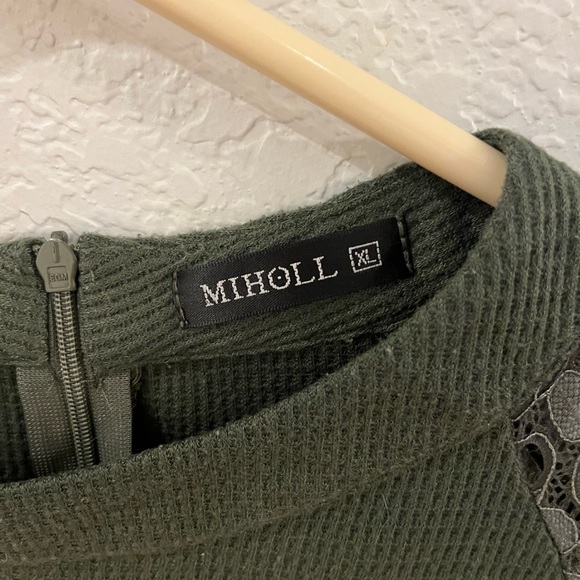 MILHOLL ladies size XL casual, long, sleeved, waffle knit top with lace sleeves - Picture 5 of 8